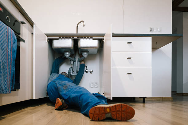 Professional Drain Cleaning technician working in Granada Hills, CA